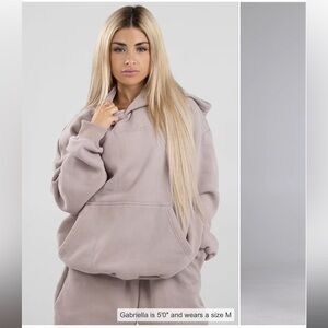 Comfrt Medium Signature Hoodie